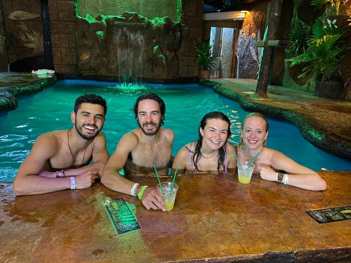 ラ・フォルトゥナ Arenal Poshpackerホステル エクステリア 写真